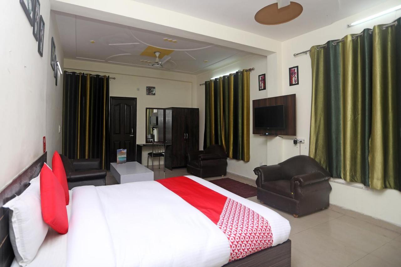 Hotel Collection O 19472 Highway Regency à Anupnagar Extérieur photo