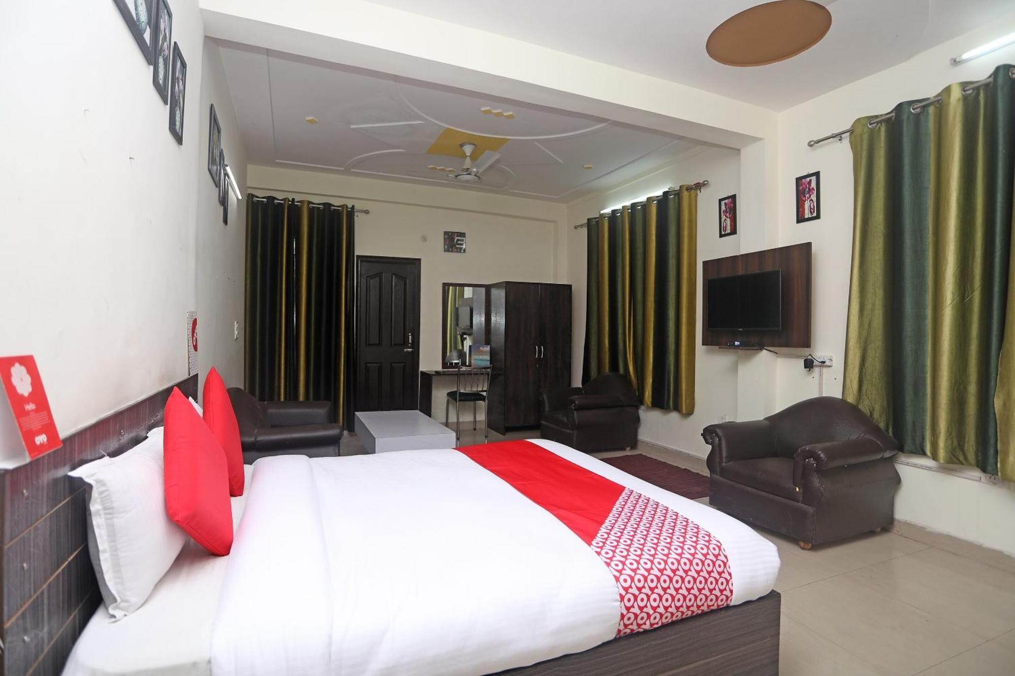 Hotel Collection O 19472 Highway Regency à Anupnagar Extérieur photo